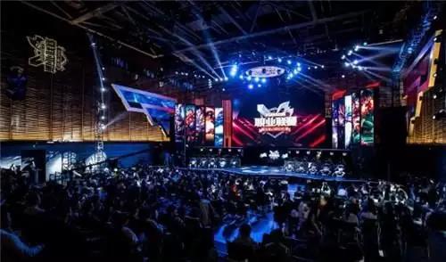 但并不急于 但并不急于