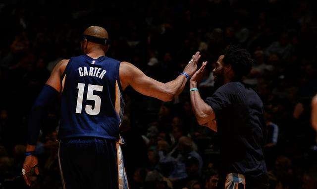 捆绑在一起 捆绑在一起