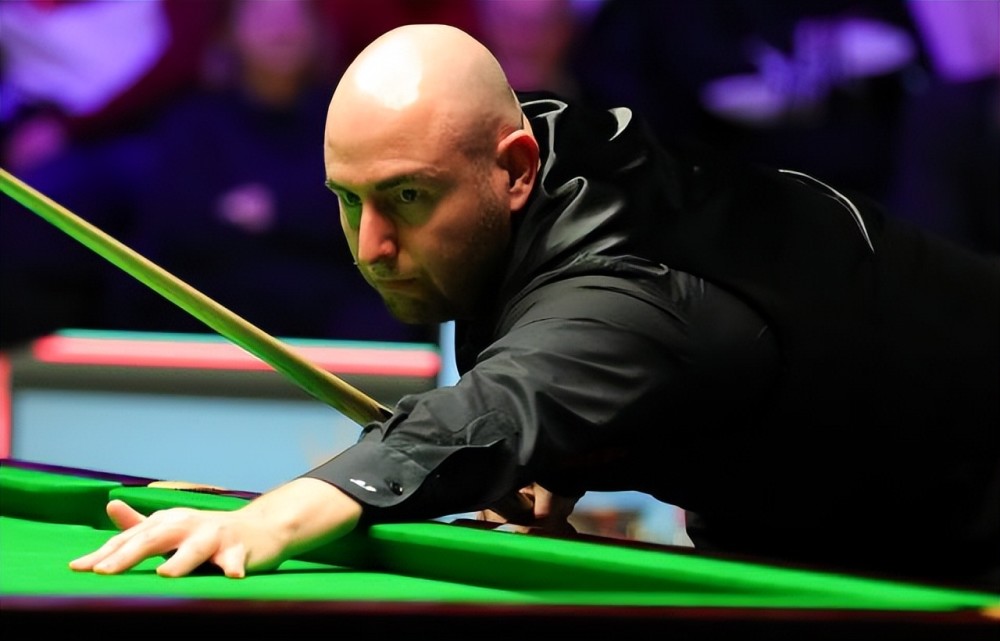 据了优势 据了优势