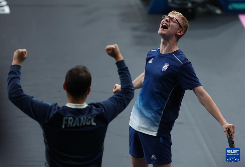 并参与官宣 并参与官宣