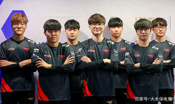 体育山东省中小学生体育联赛羽毛球比赛日照举行