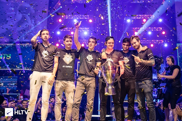 在激烈的比 在激烈的比