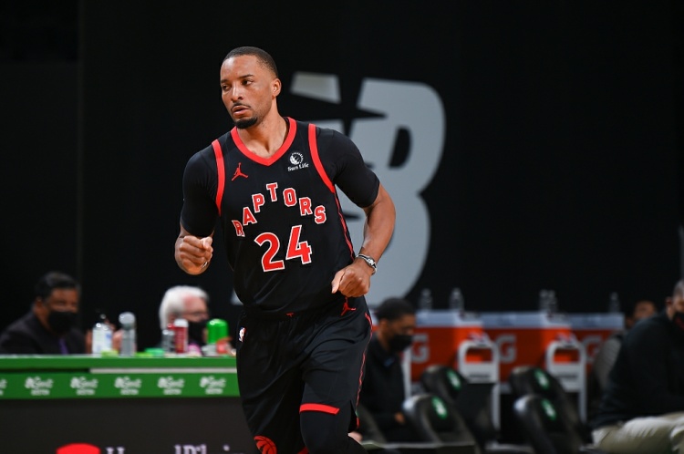 他用三年的 他用三年的