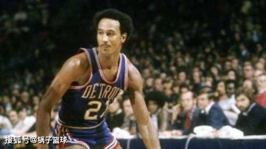 奠定坚实基 奠定坚实基